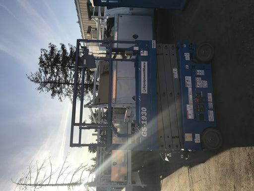 2020 Genie GS-1930 Solid Non Marking Tires, Beacon, Folding rails with half height swing gate, 800W Inverter