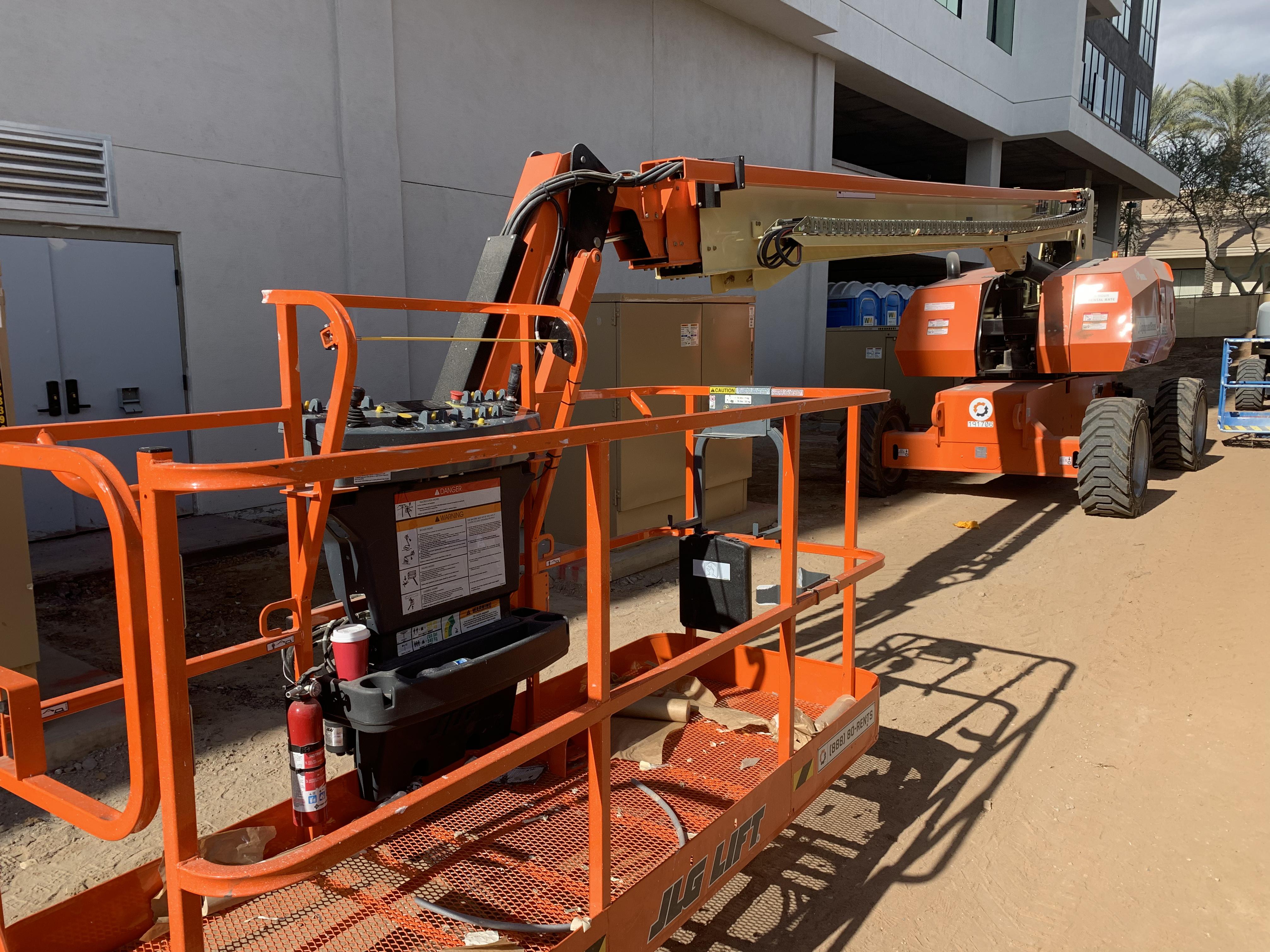2021 JLG 860SJ
