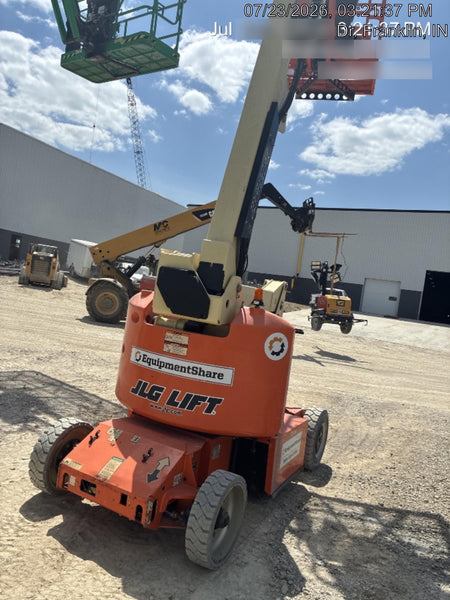 2020 JLG E400AJPN