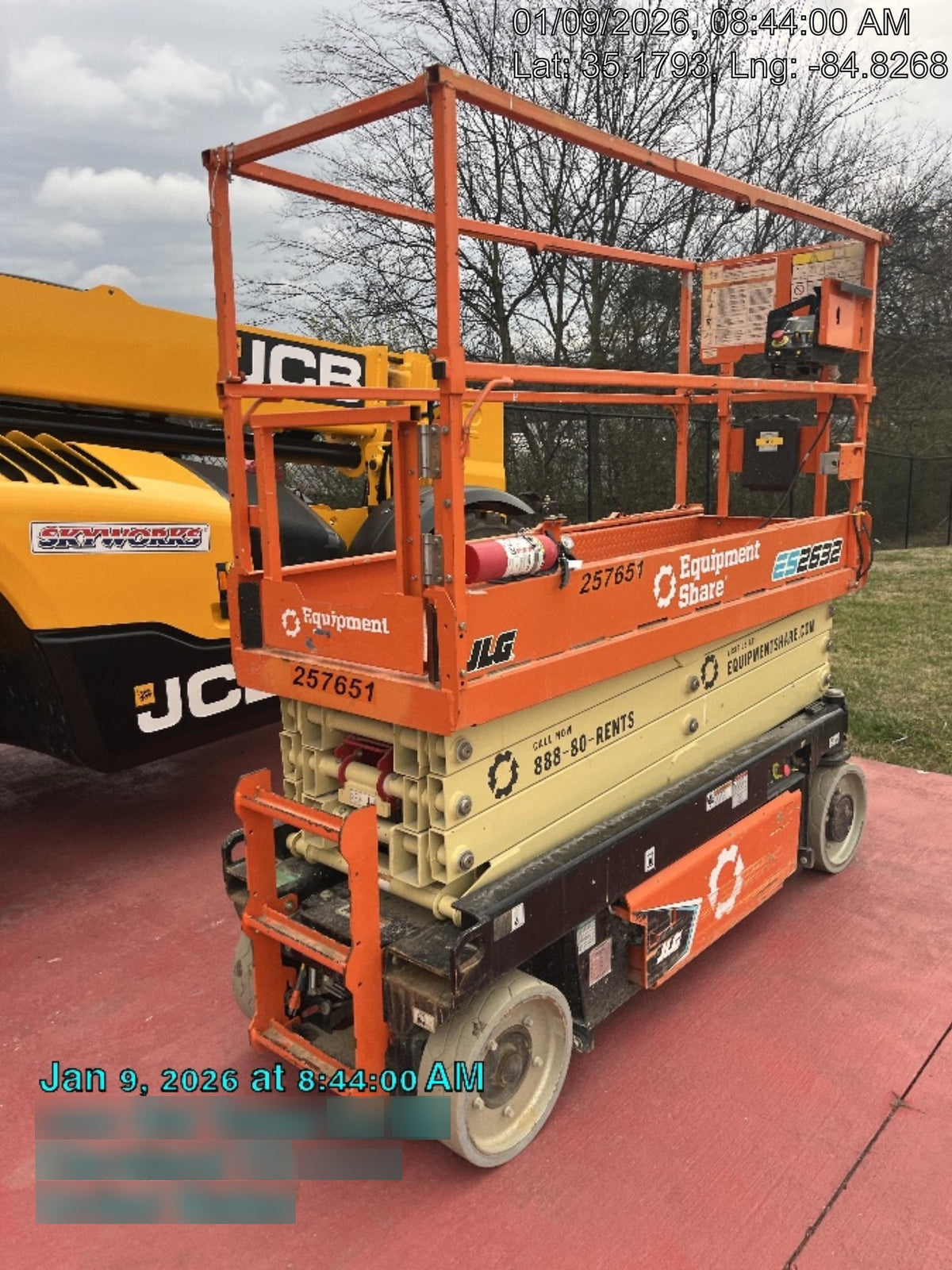 2022 JLG ES2632