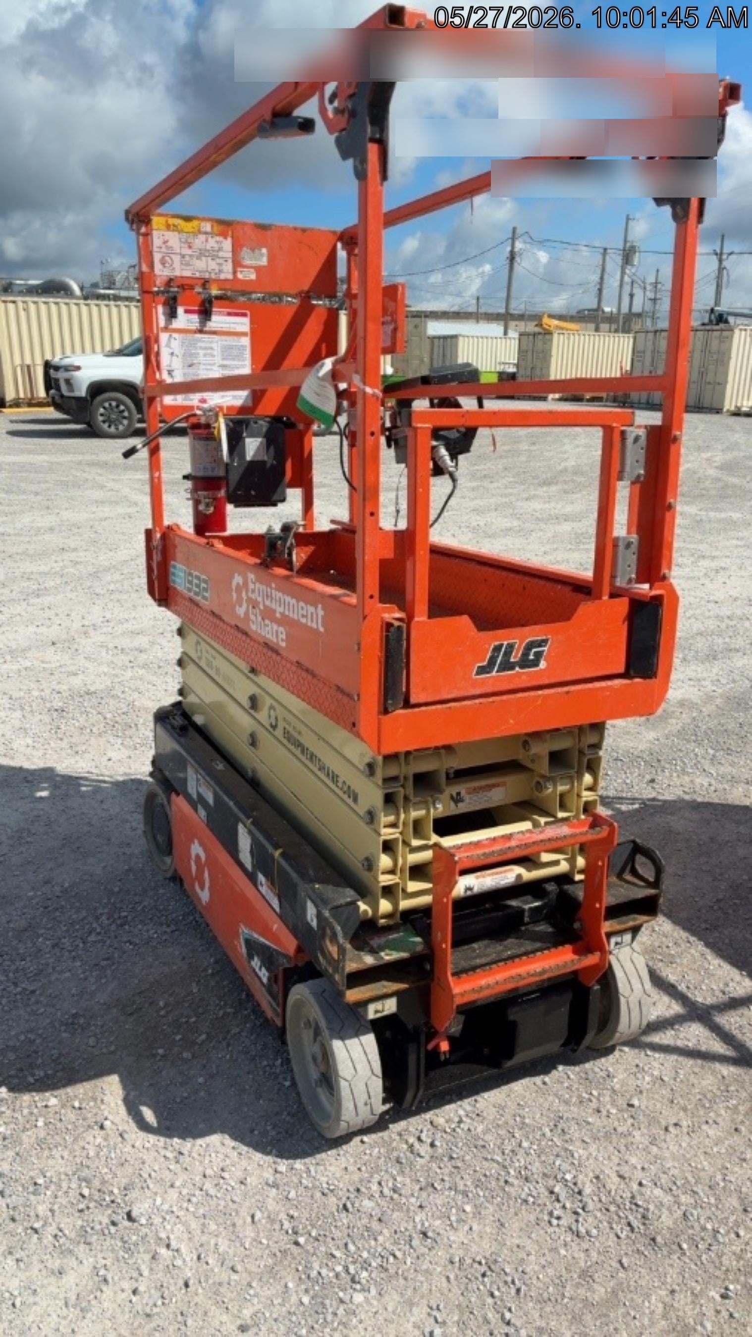 2023 JLG ES1932