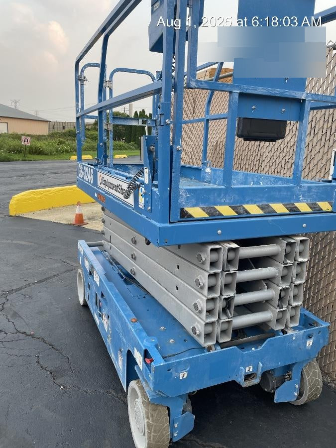 2022 GENIE GS-3246