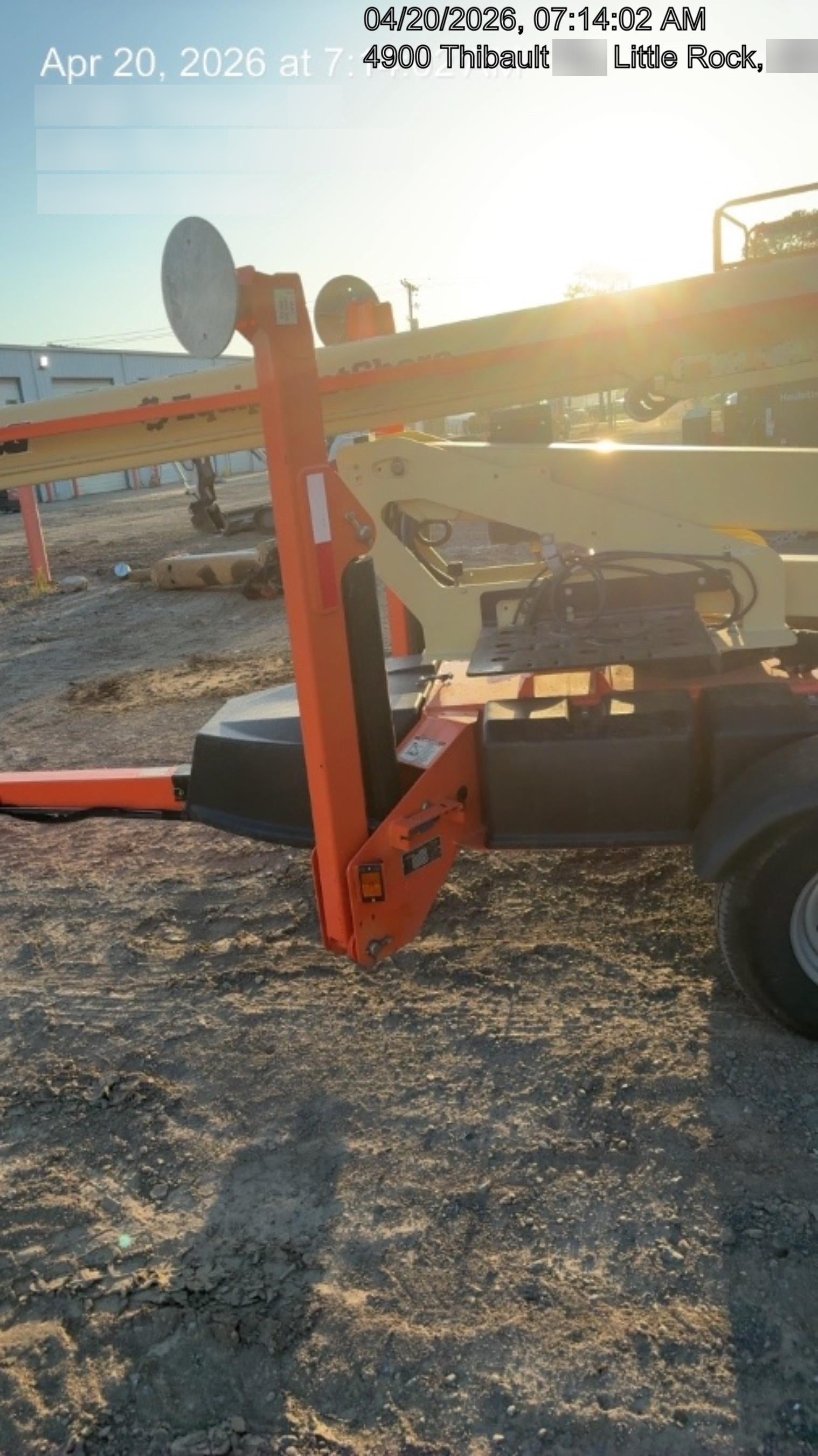 2023 JLG T500J