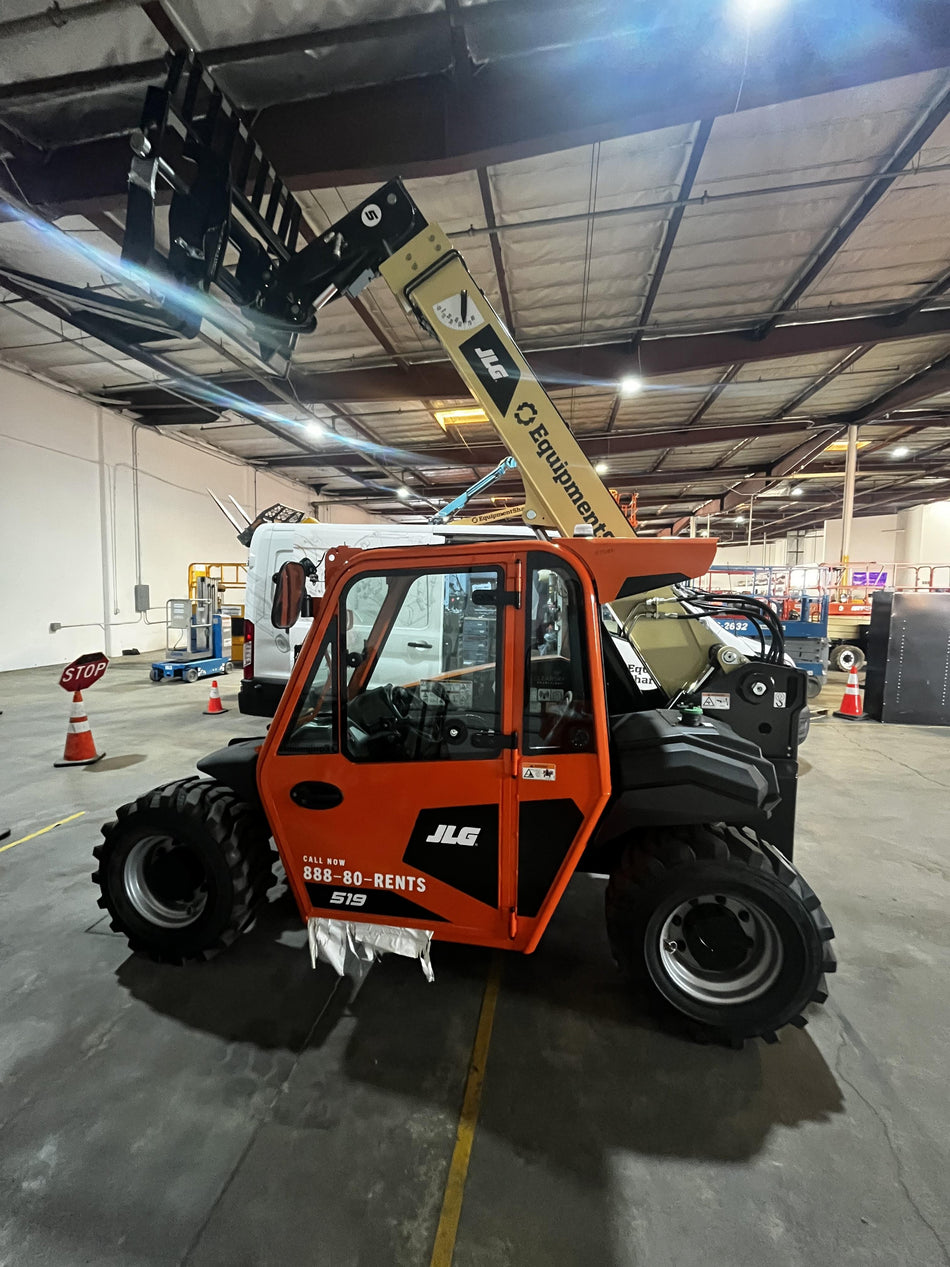 2026 JLG 519