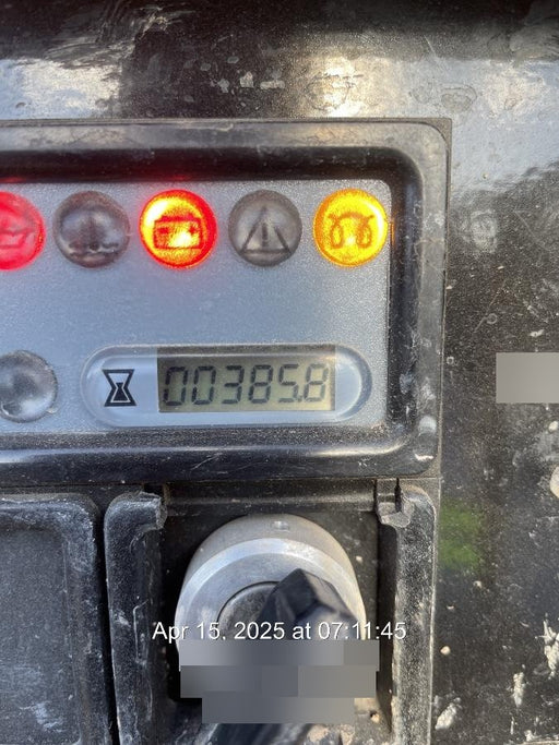 2023 Vac-Tron LP573XDT T4 Koehler Diesel Engine, 500 Gallon Debris Tank, x2 100 Gallon Water Tanks