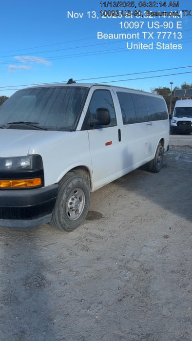 2025 CHEVROLET Express Van - Rental