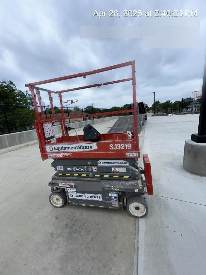 2022 SKYJACK SJ3219