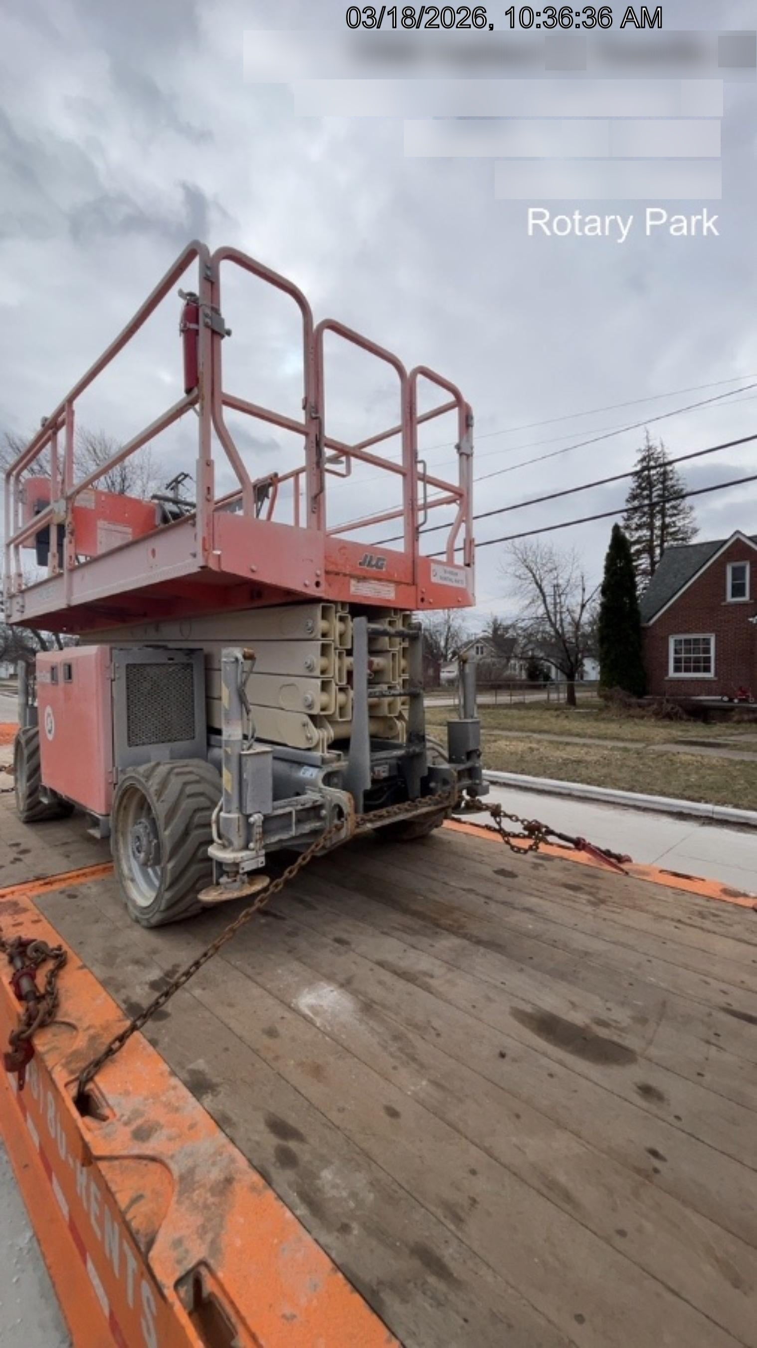2021 JLG RT4069