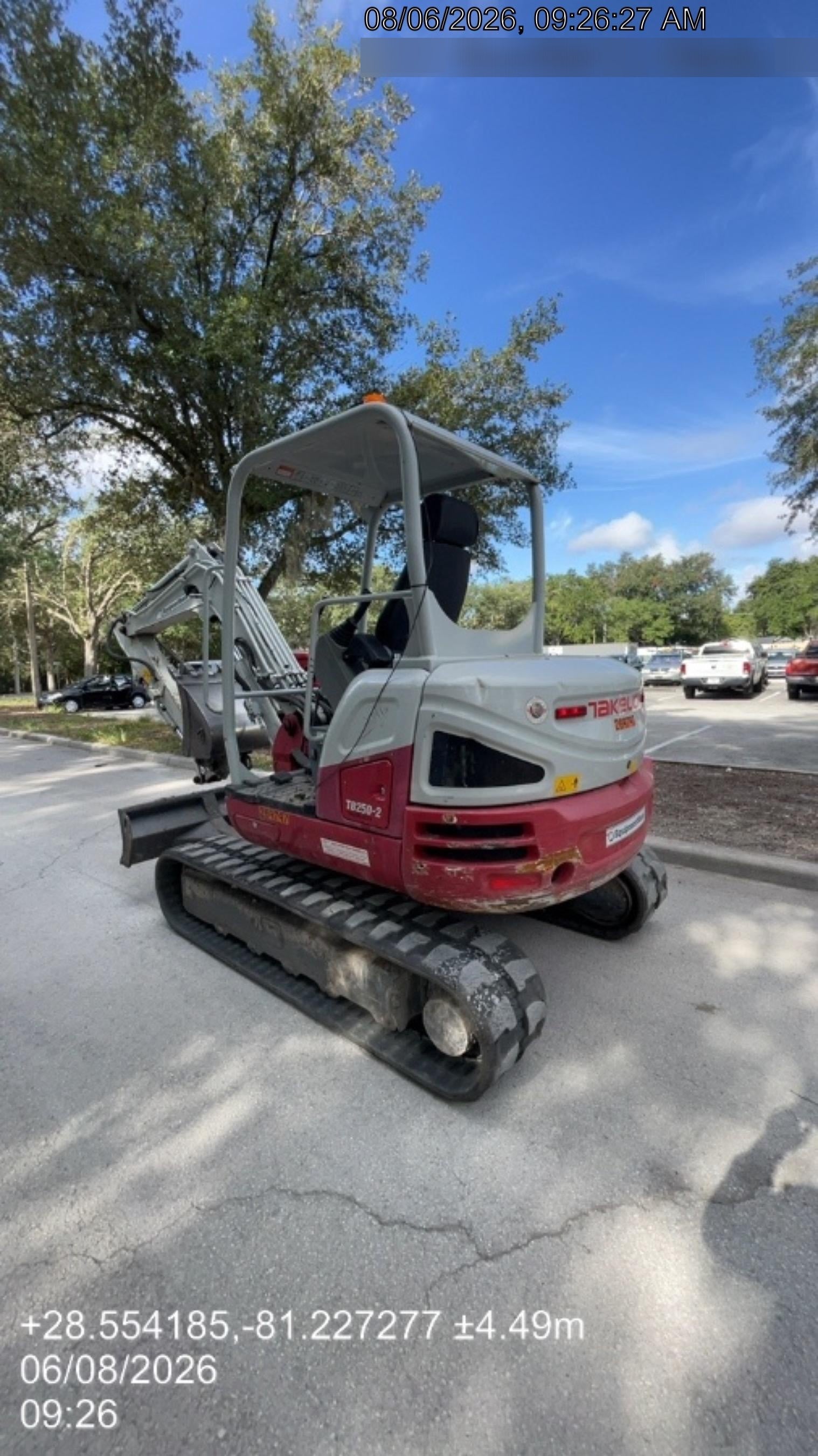2022 TAKEUCHI TB250-2R