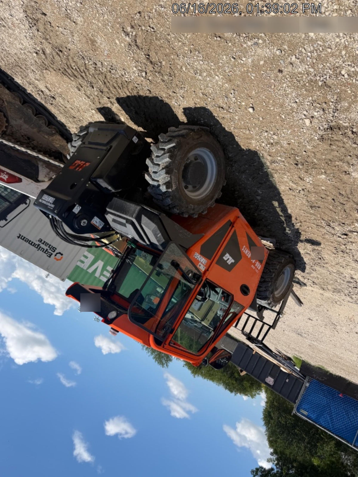 2026 JLG 519