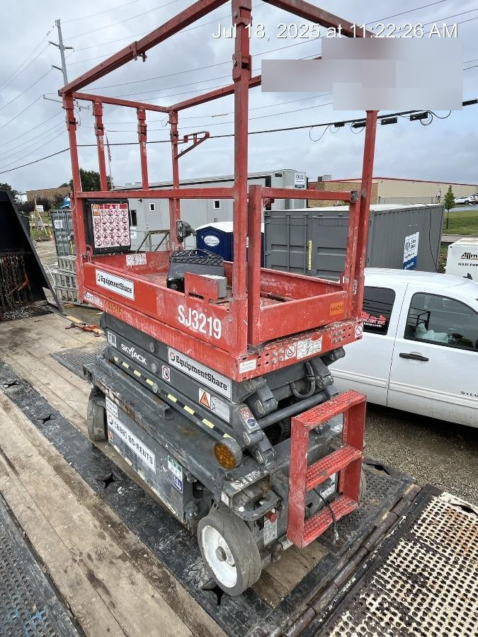 2021 SKYJACK SJ3219