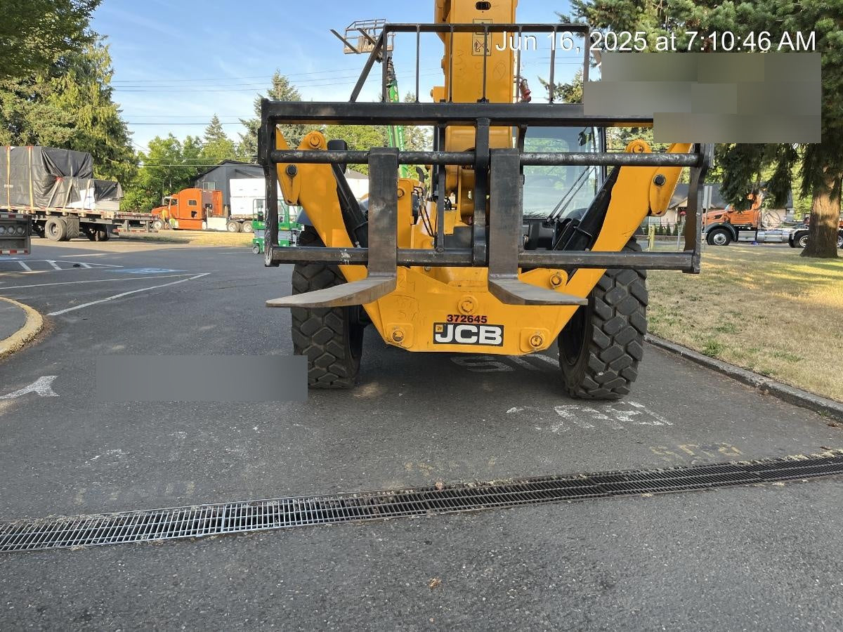 2024 JCB 510-56