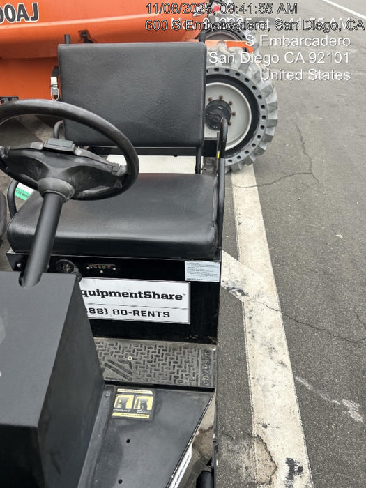 2021 Expeditor Expeditor 3 wheel Expeditor, Steering Wheel, Solid Non marketing tires, Ball Hitch, Front bumper, Painted Black