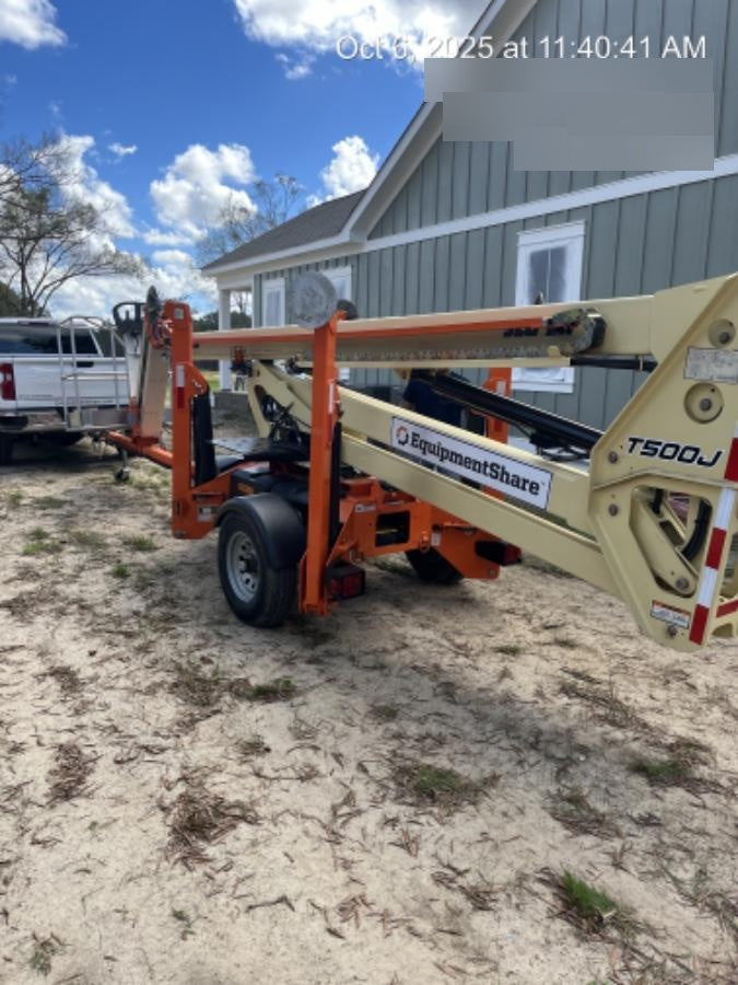 2023 JLG T500J