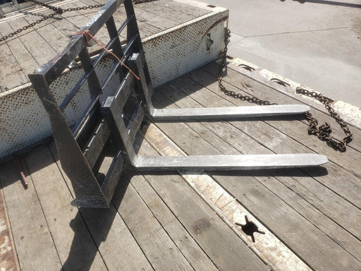 2023 ARROW MATERIAL HANDLING 48" Pallet Forks - Arrow