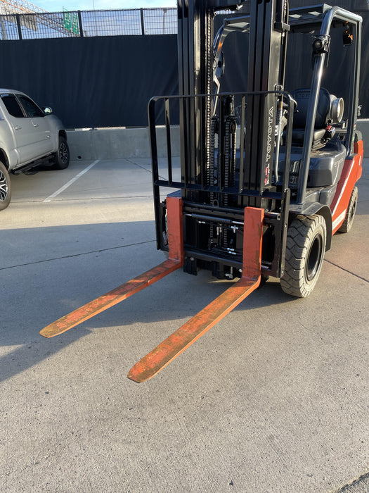 2022 TOYOTA 50-8FGU25