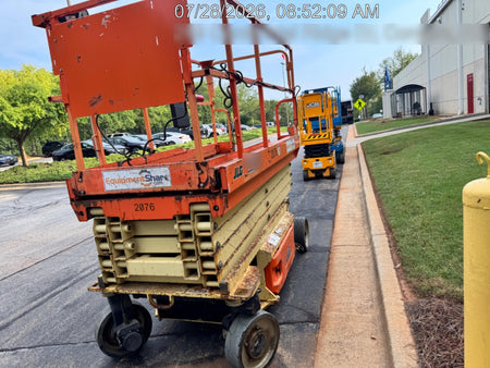 2016 JLG 3246ES