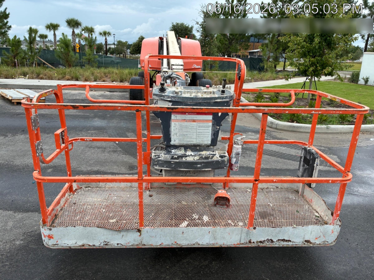 2021 JLG 660SJ