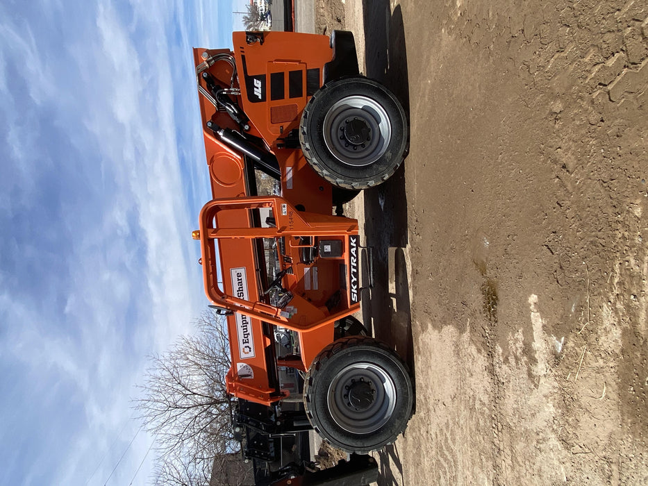 2020 Skytrak 12054 74Hp, Canopy, FF Tires, Work Lights, Beacon, Aux Hydraulics, Back up Alarm, Lifting Eye, ES Decals