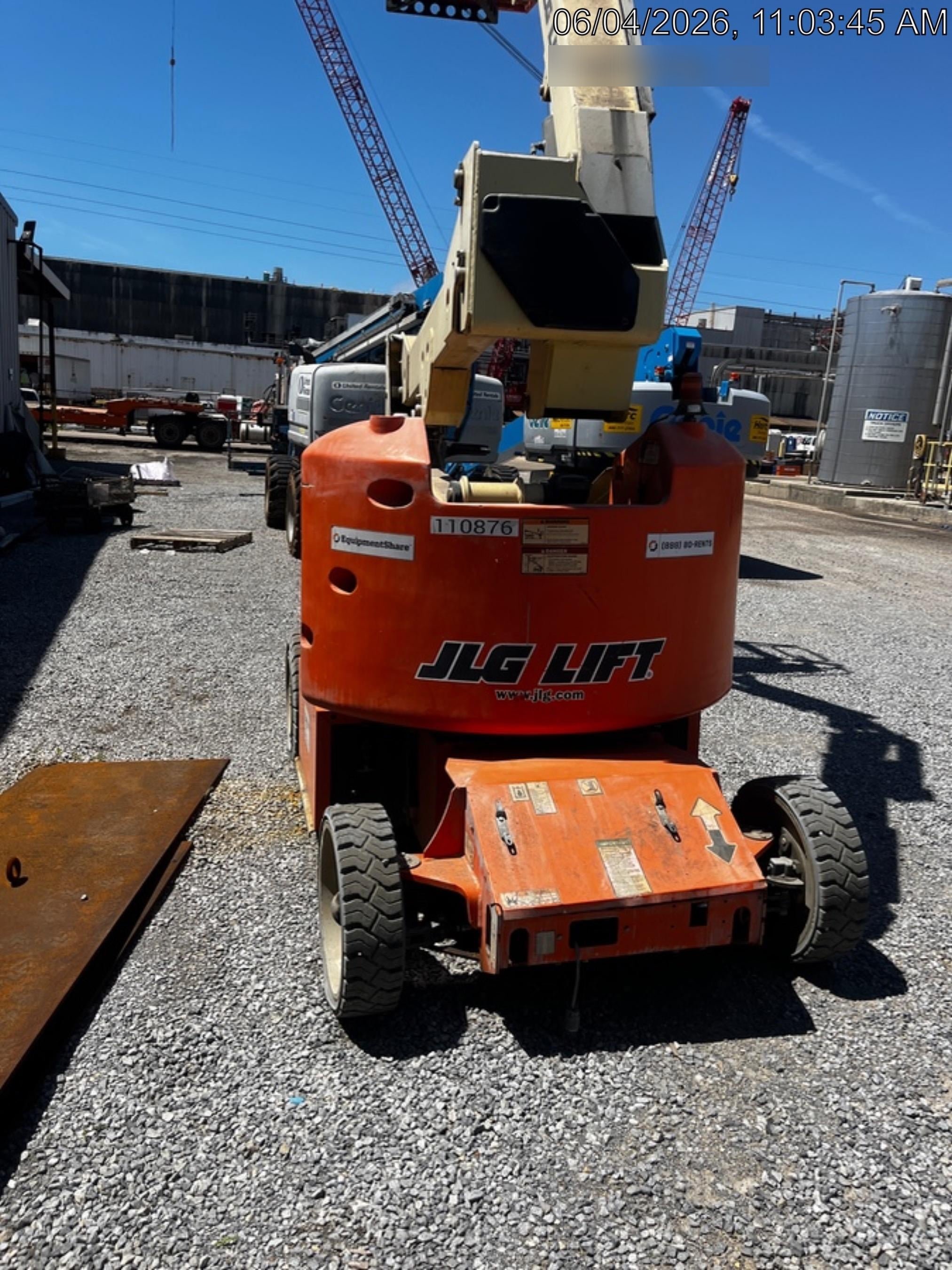 2020 JLG E400AJPN