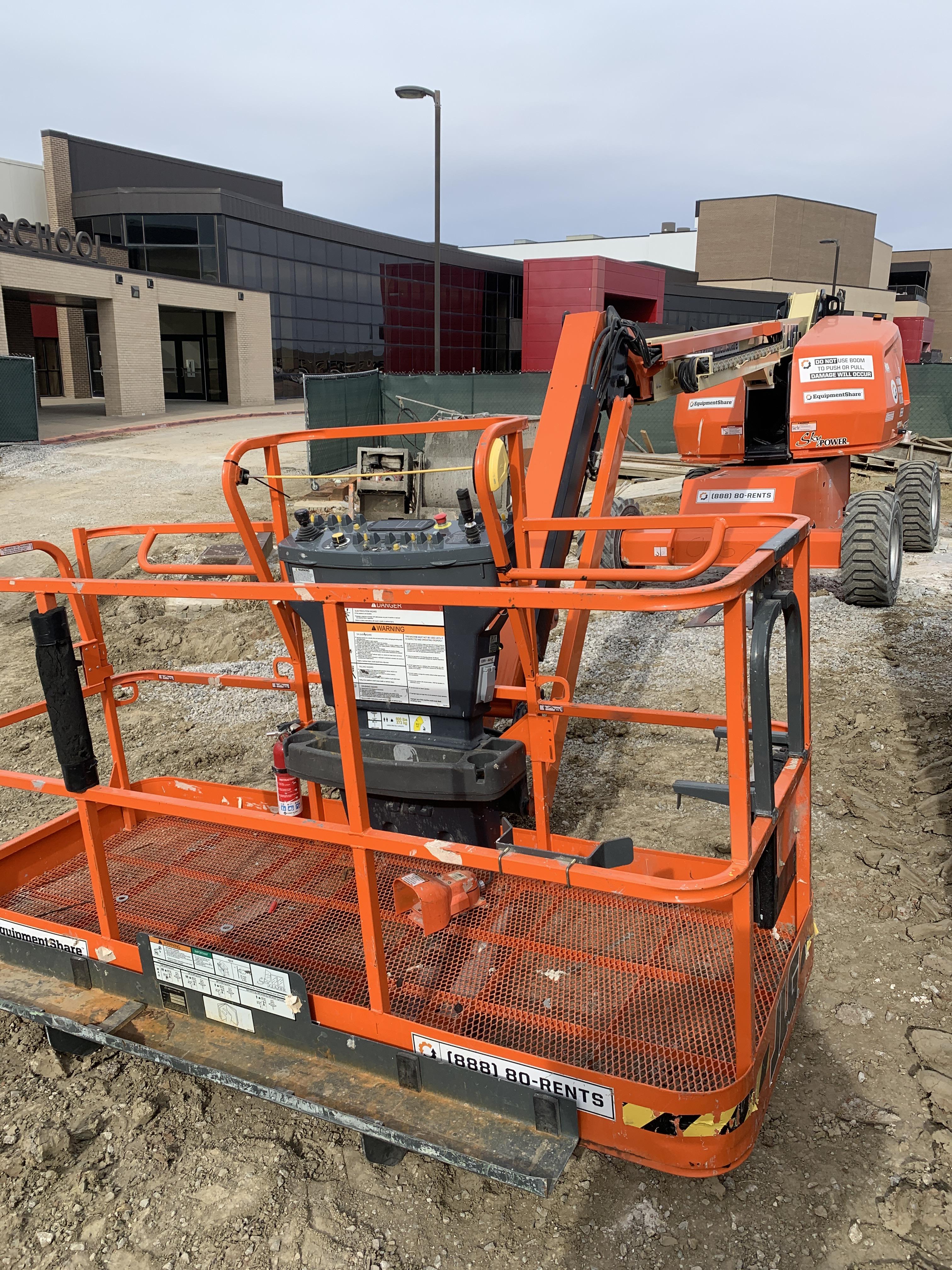 2021 JLG 460SJ