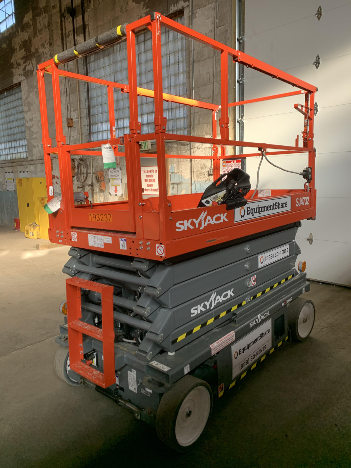 2021 SKYJACK SJ4732