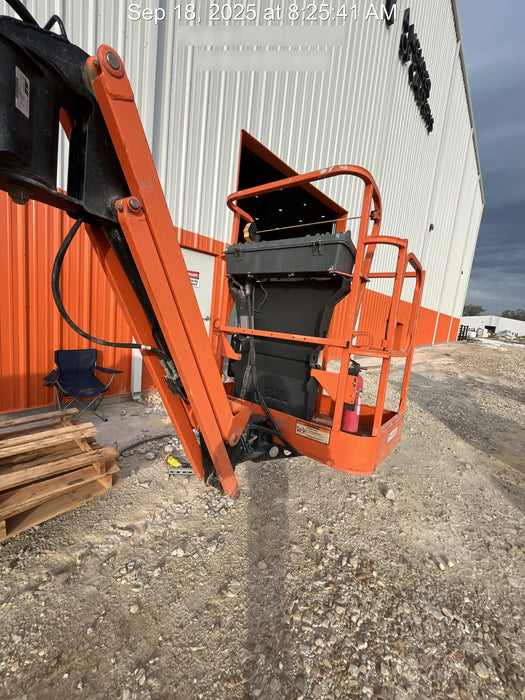 2020 JLG E400AJPN