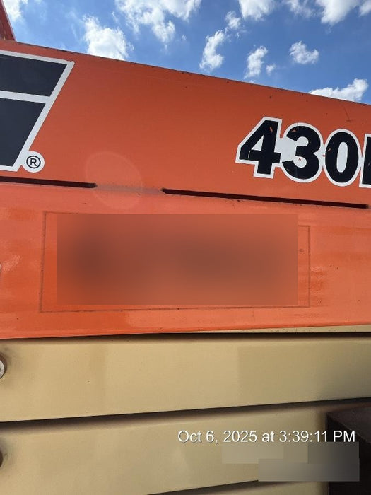2020 JLG 430LRT