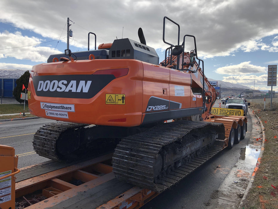 2019 DOOSAN DX225LC-5