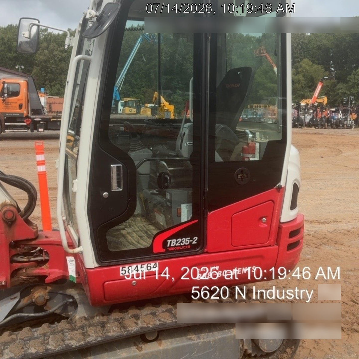 2025 TAKEUCHI TB235-2CR