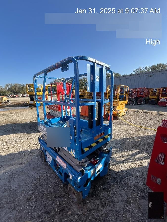 2023 GENIE GS-1432
