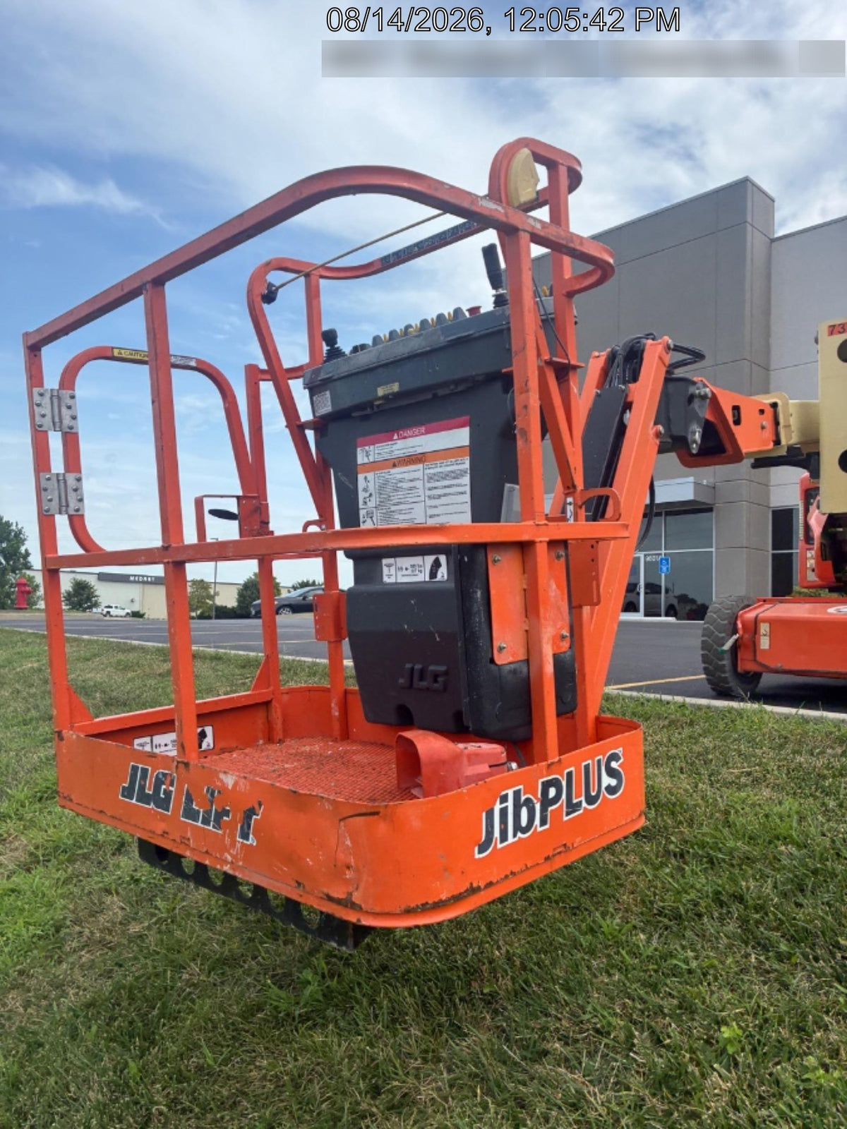 2020 JLG E400AJPN