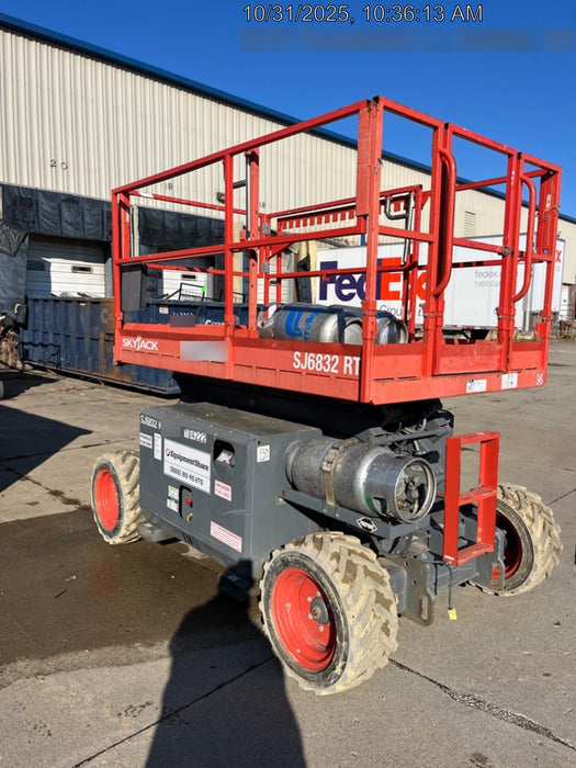 2019 SKYJACK SJ6832 RT