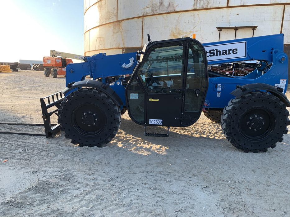 2020 Genie GTH-636 Cab/Heat/Air, Solid Tires, Work Lights, Beacon, Aux Hydraulics, Back up Alarm