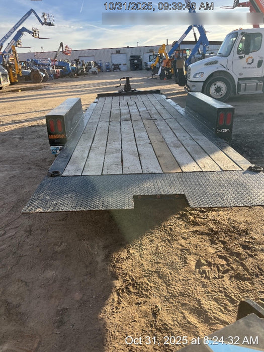 2021 TOWMASTER T-12DT