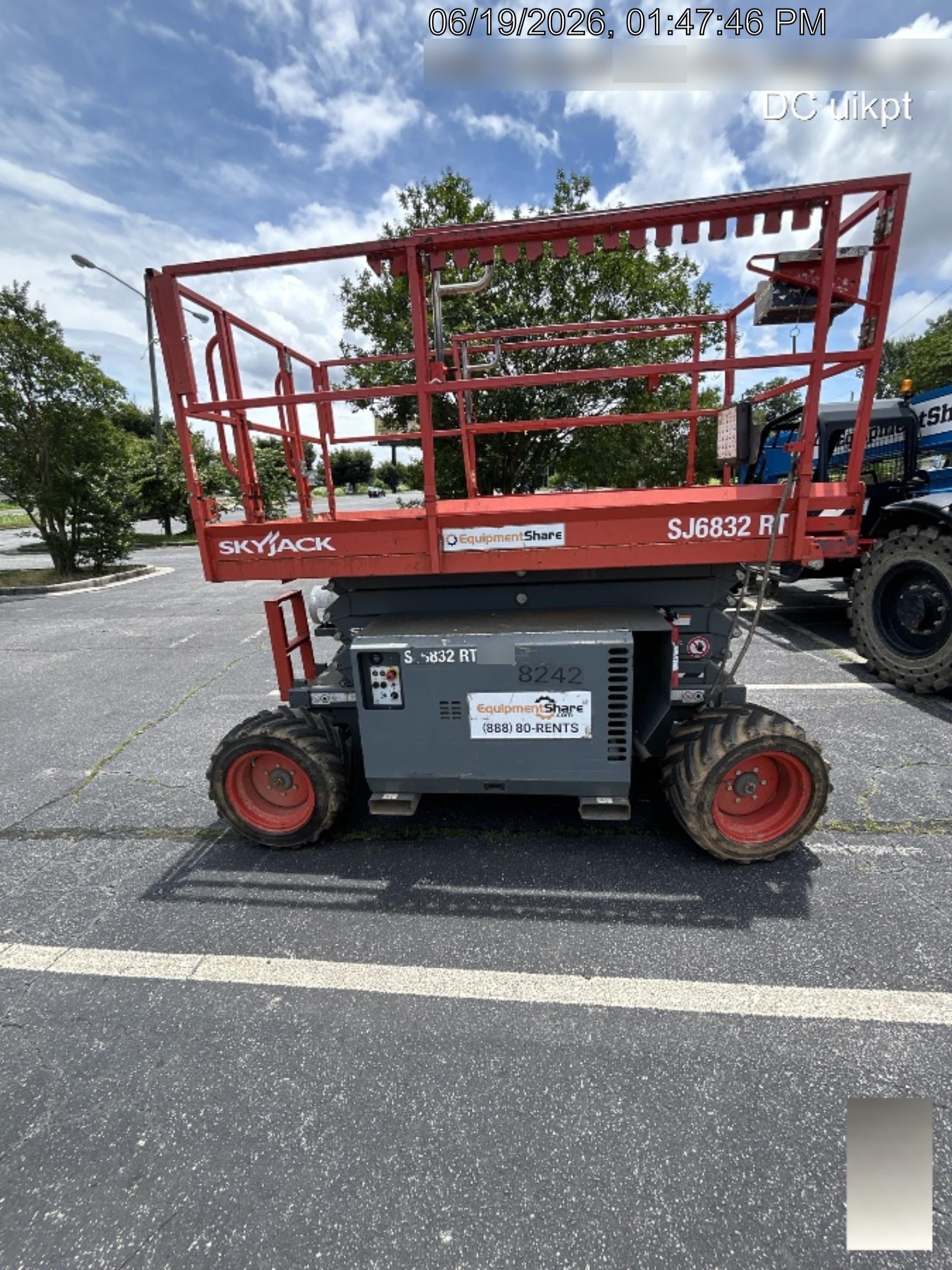 2018 SKYJACK SJ6832 RT
