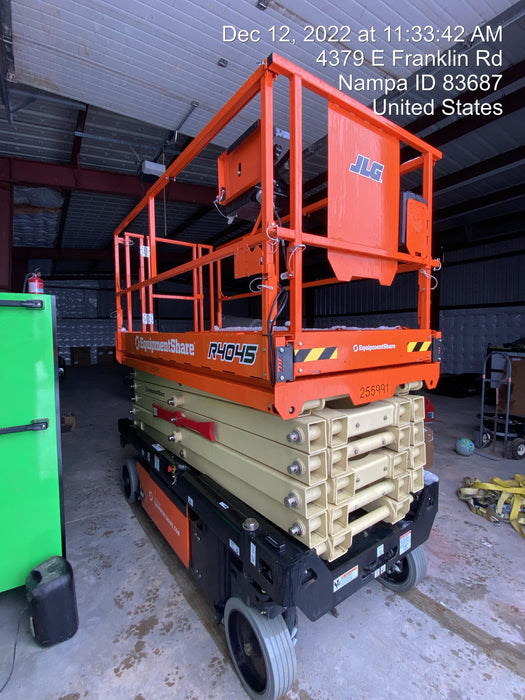 2022 JLG R4045