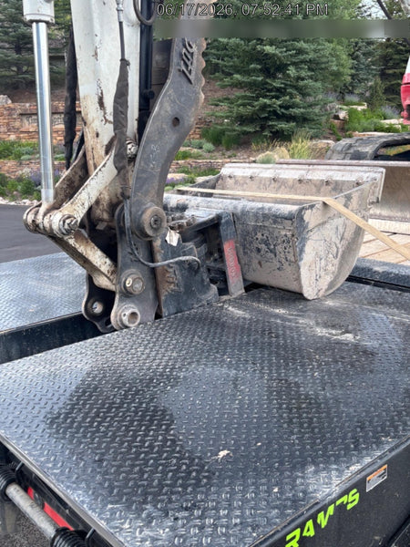 2023 TAKEUCHI TB250-2CR
