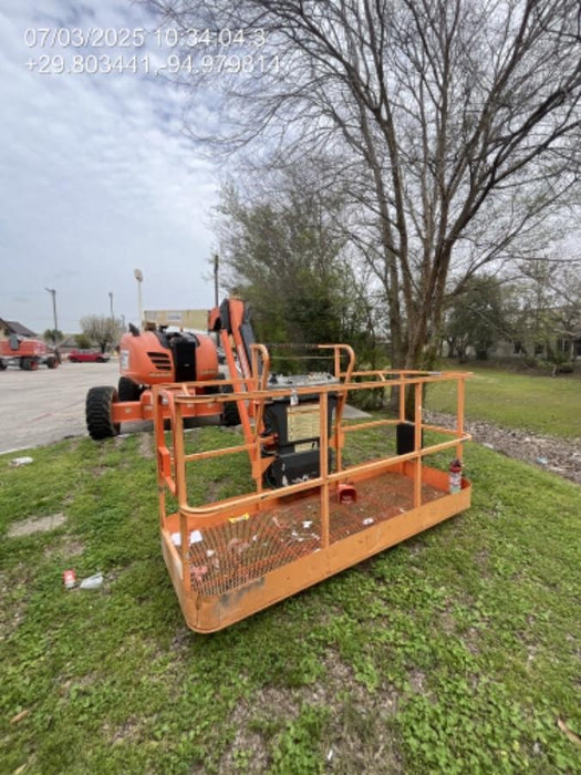 2019 JLG 600AJ