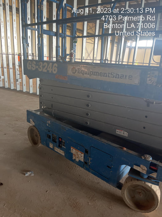 2020 Genie GS-3246 Standard, Folding full height swing gate