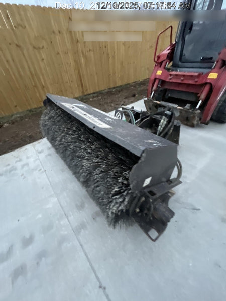 2019 PALADIN Sweepster SB72