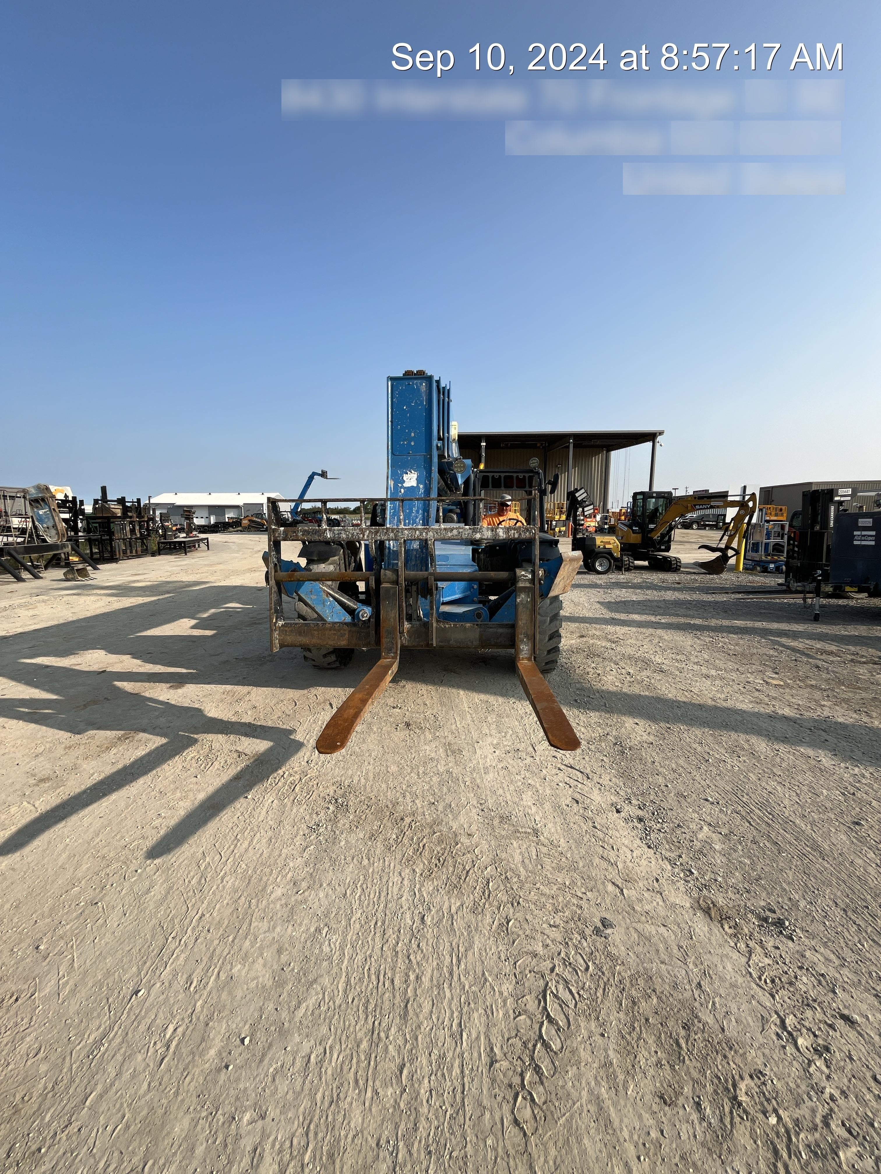 2017 GENIE GTH-1056