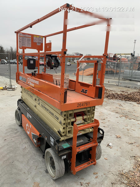 2022 JLG ES2632