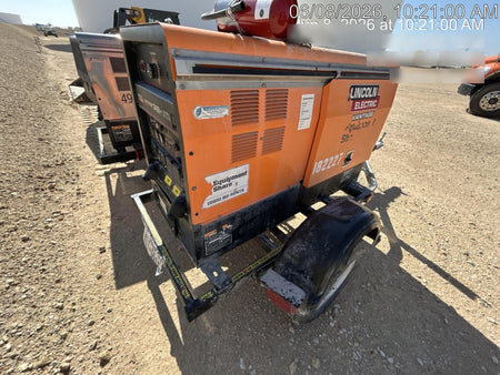 2021 Lincoln Electric Vantage 322 Vantage 322 Ready Pak 3 w/ Decals, ORANGE (includes trailer, cable rack, fender light kit) NO Telematics