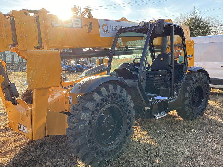 2021 JCB 510-56