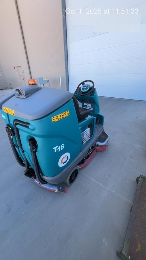 2025 TENNANT T16