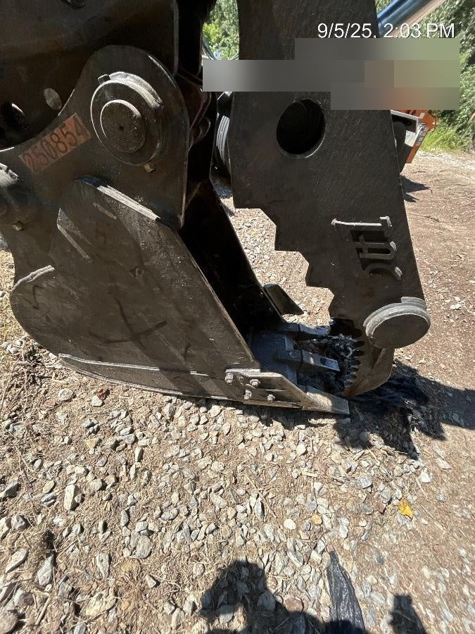 2022 FLECO 24" Bucket 56k - 75k - Fleco