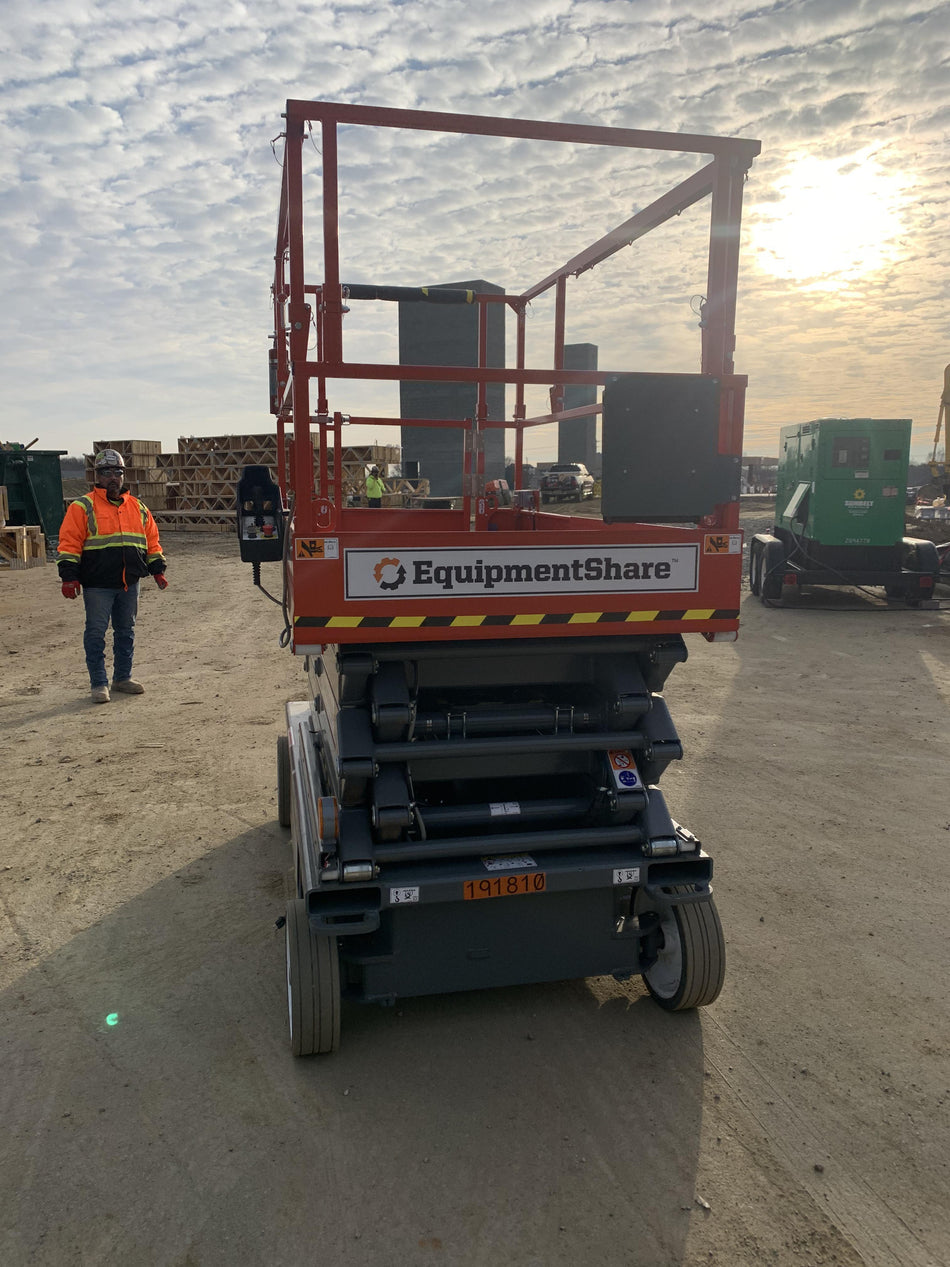 2021 SKYJACK SJ4732