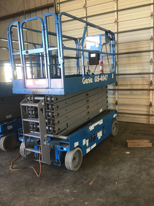 2018 GENIE GS-4047