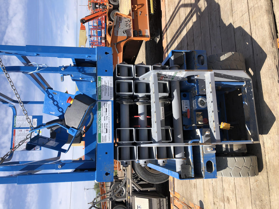 2019 Genie GS-1930 Fixed Rails with Chain Entry